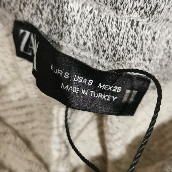 Zara highwaisted soft trousers with turn up hems - Picture 6 of 8